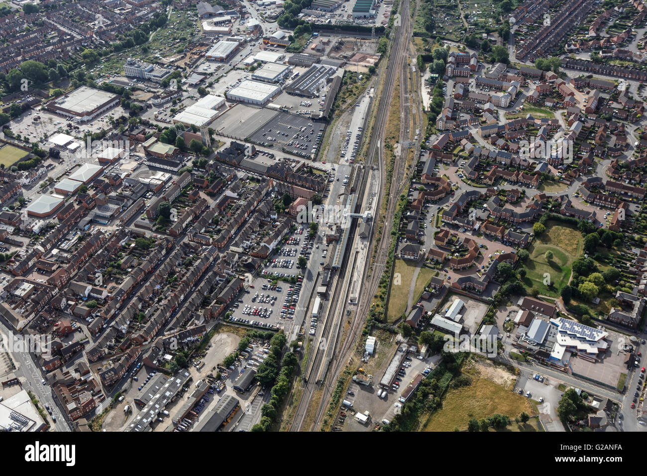 Una veduta aerea della stazione ferroviaria e immediati dintorni in Grantham, Lincolnshire Foto Stock