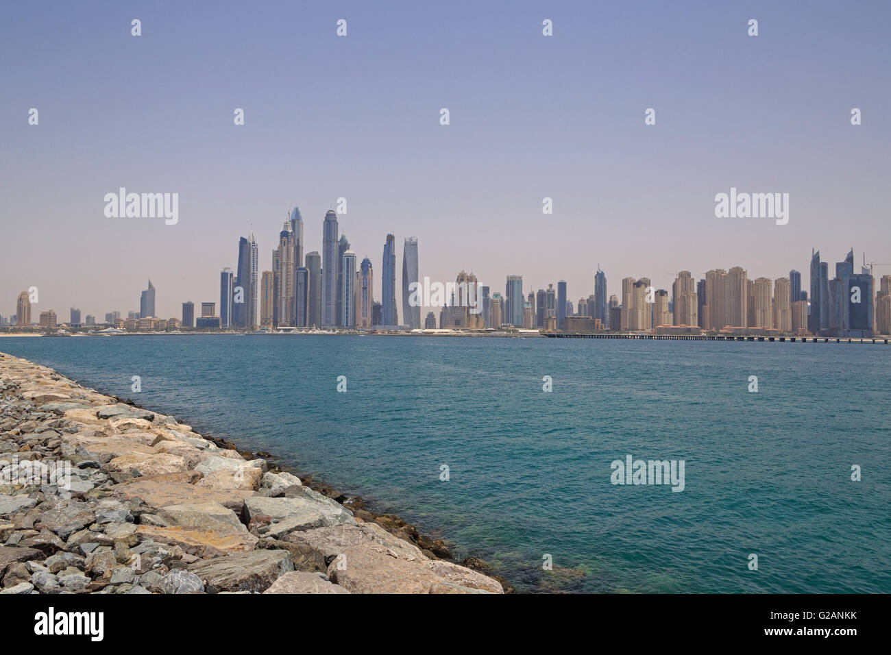 Paesaggio urbano del quartiere Marina di Dubai Foto Stock