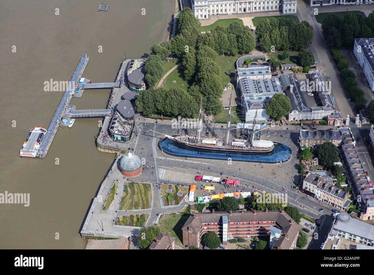 Una veduta aerea del Cutty Sark un tea clipper e ora attrazione turistica a Greenwich, Londra Foto Stock