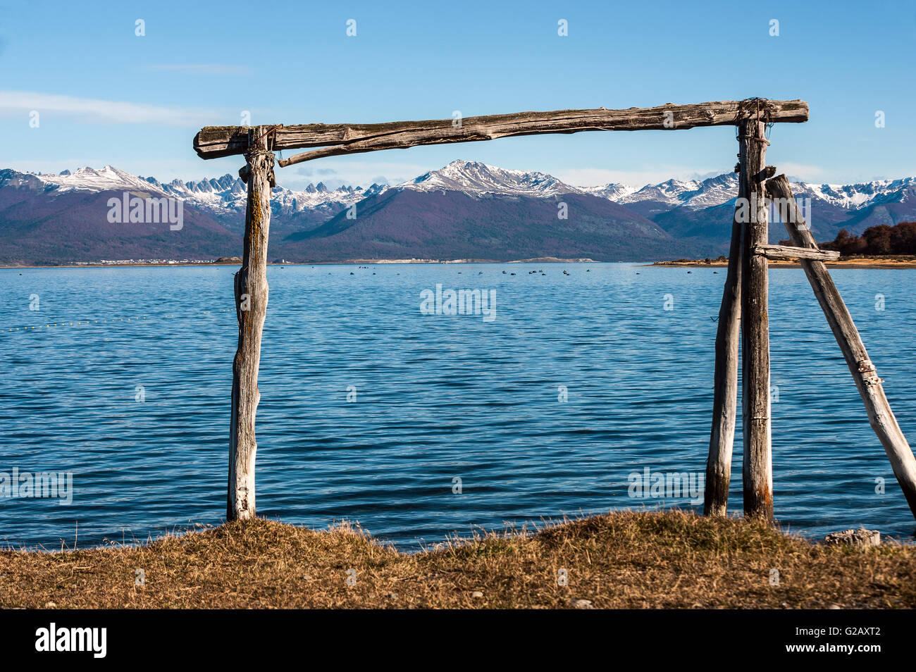 Autunno in Patagonia. Tierra del Fuego, Canale Beagle e territorio cileno, vista dal lato di Argentina Foto Stock