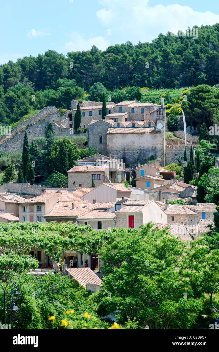 Il villaggio di Gigondas, Vaucluse Provence Alpes Cote d Azur regione, Francia Foto Stock