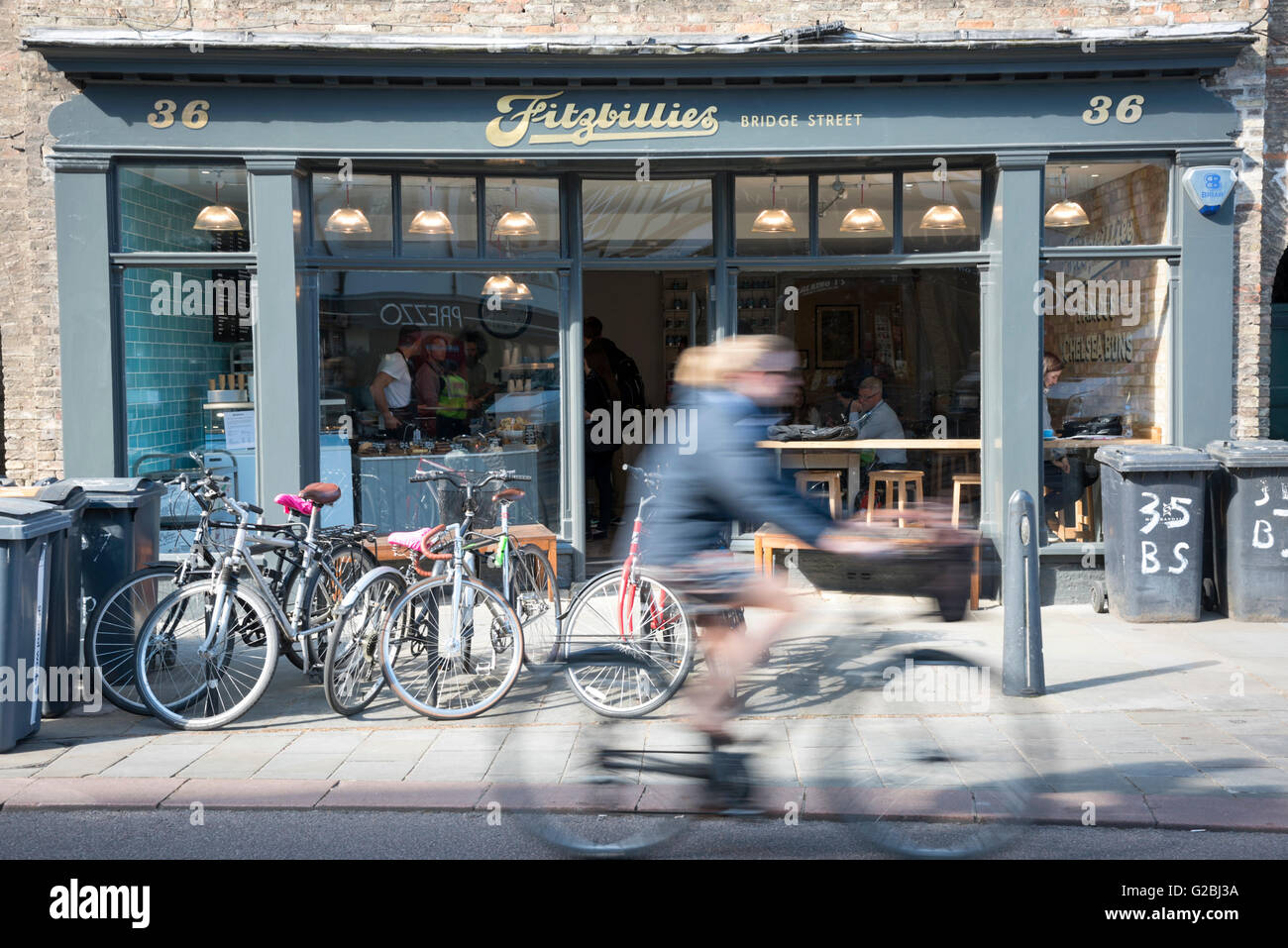 Il nuovo Fitzbillies cafe e ristorante in Bridge Street Cambridge Regno Unito Foto Stock