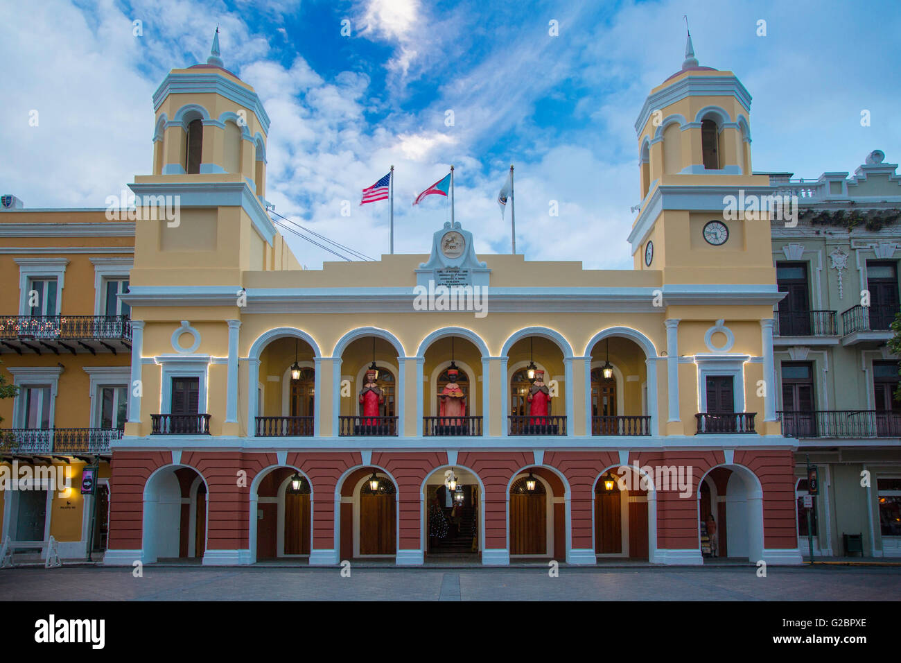 Municipio edificio a Plaza de Armas, San Juan, Puerto Rico Foto Stock