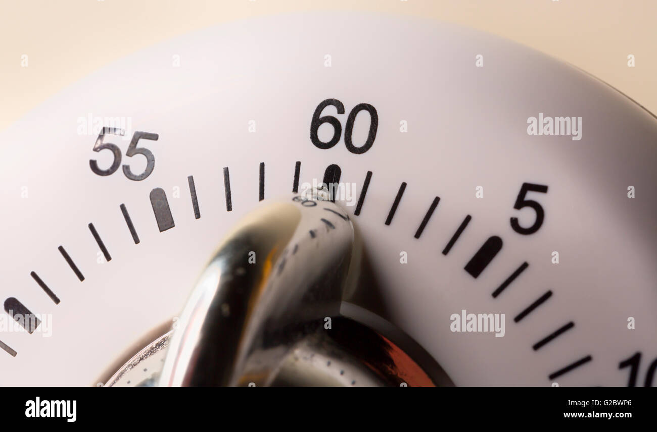 Bianco Timer uovo Close Up con i numeri. Foto Stock