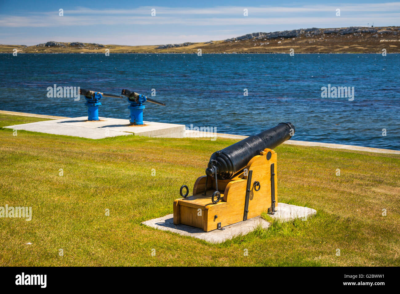 Pistole storico nel lungomare Stanley la capitale delle Isole Falkland su East Falkland, British territorio d oltremare. Foto Stock