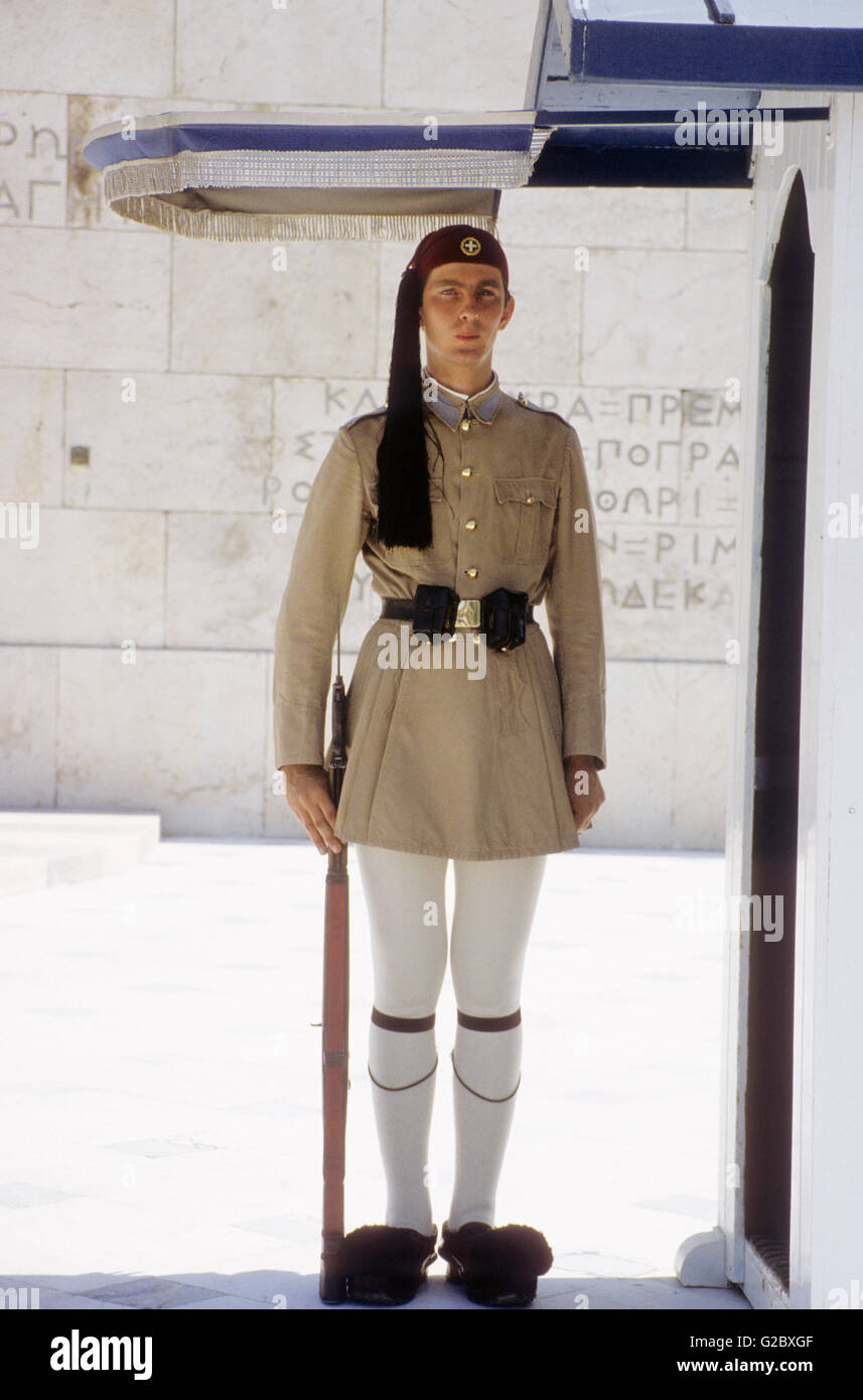 Guardia d'onore in vecchie uniformi Foto Stock