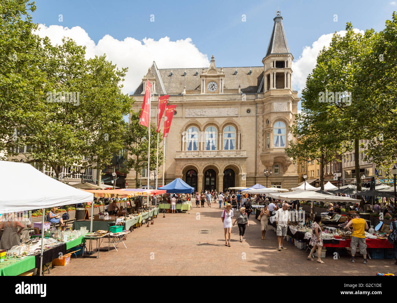 Mercato di antiquariato in street, Lussemburgo Foto Stock