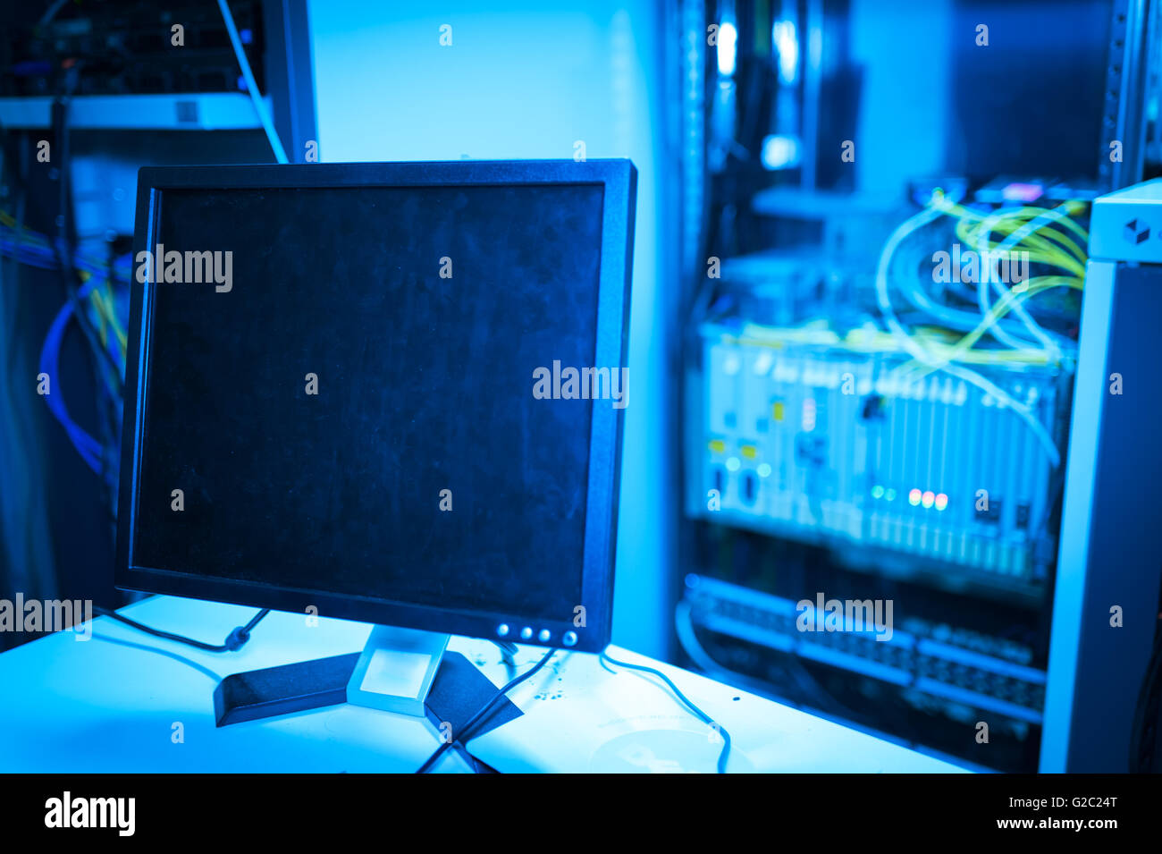 I server di rete in sala dati camera interna . Foto Stock