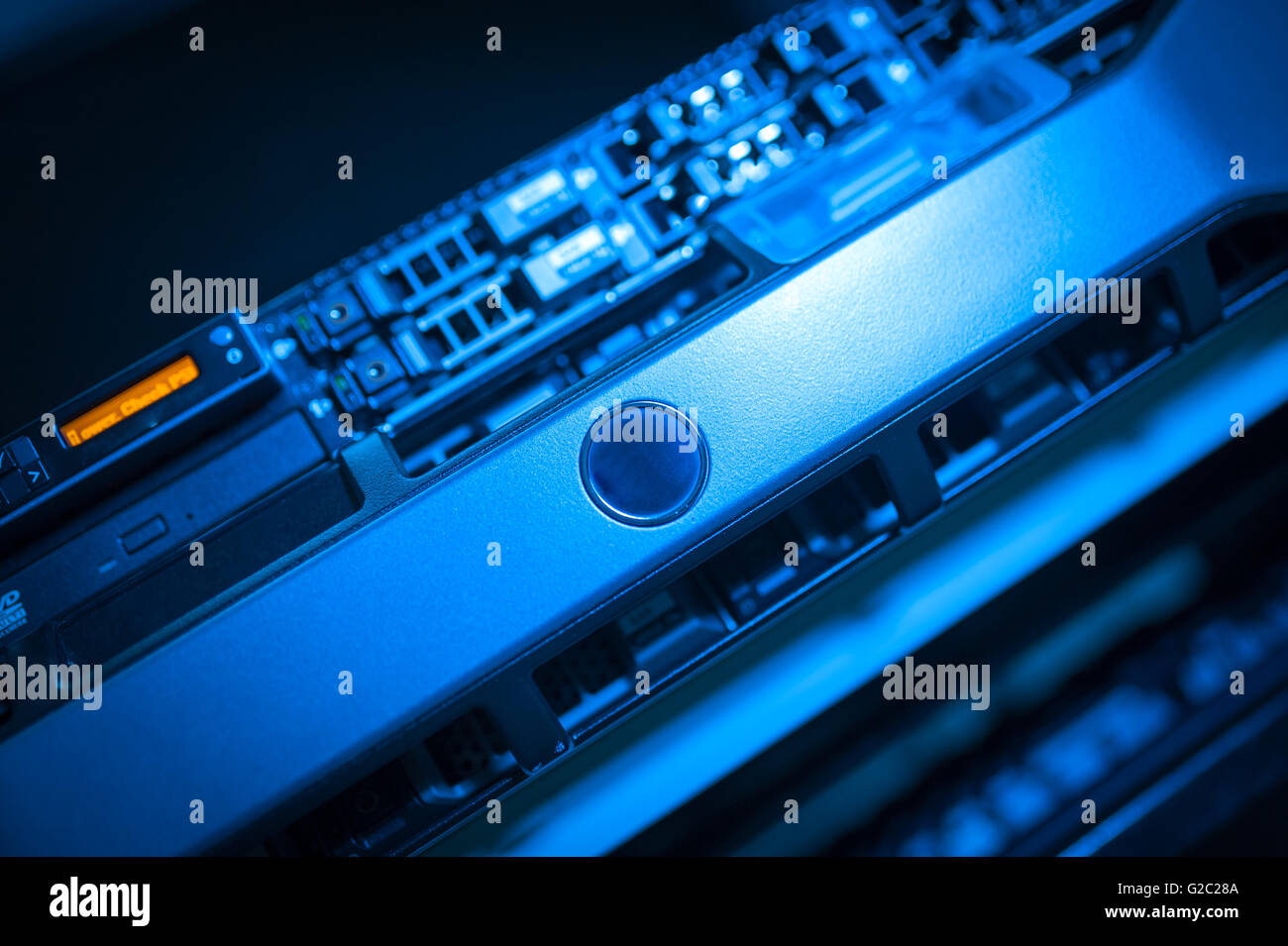 I server di rete in sala dati camera interna . Foto Stock