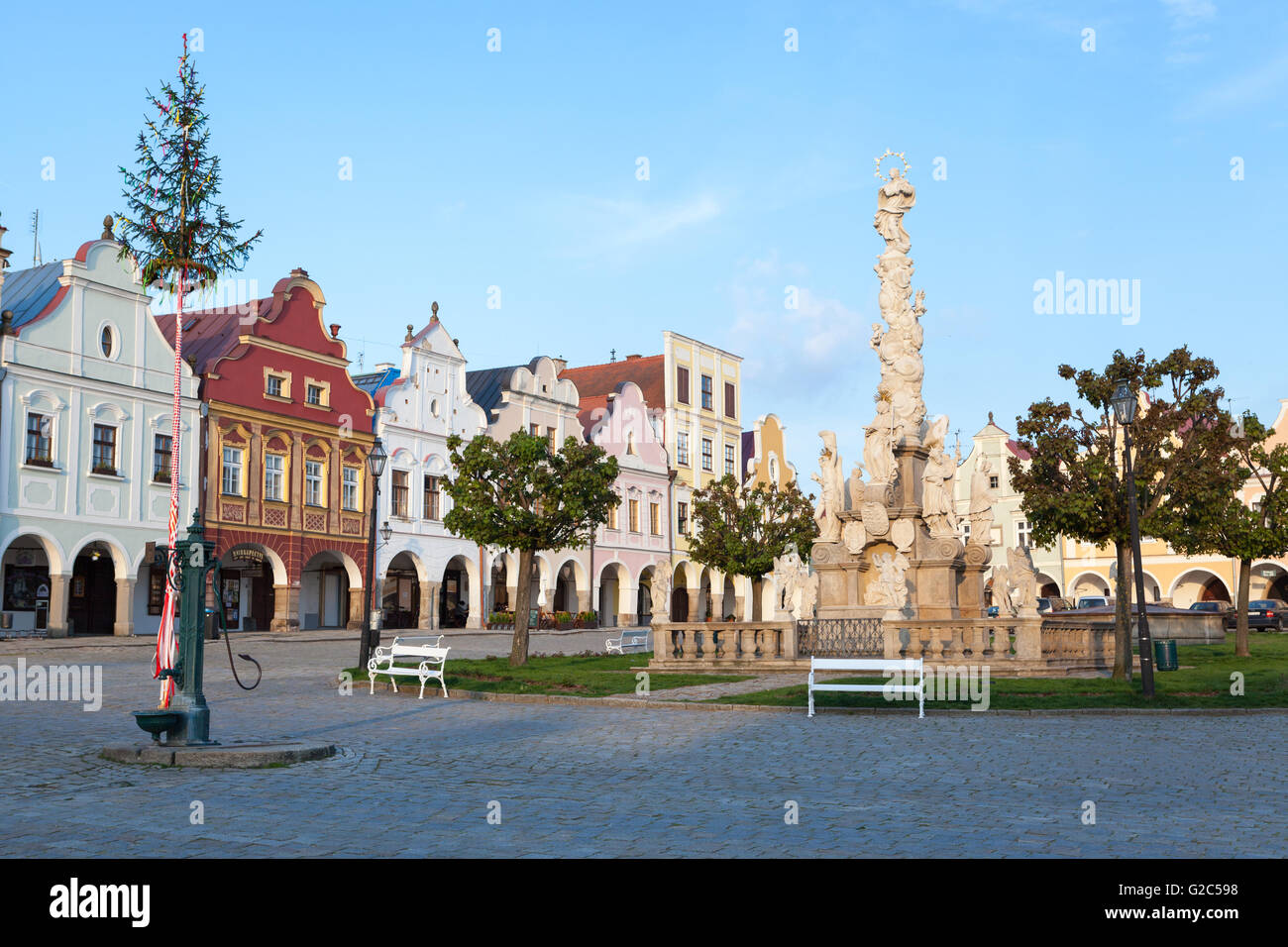 Vecchia Piazza del Mercato nel centro storico di Telč, Moravia Repubblica Ceca Foto Stock