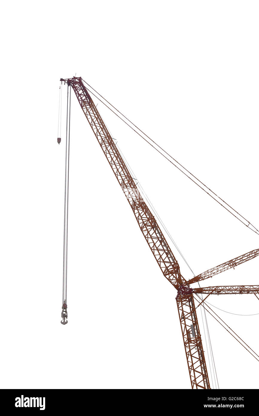 Grande gru di macchinari pesanti isolato in fabbrica su sfondo bianco. Foto Stock