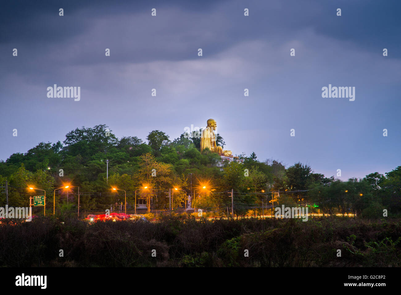 Wat Doi ti. Big Buddha costruito in circa 2011 all'attrazione di Lamphun,della Thailandia. Foto Stock