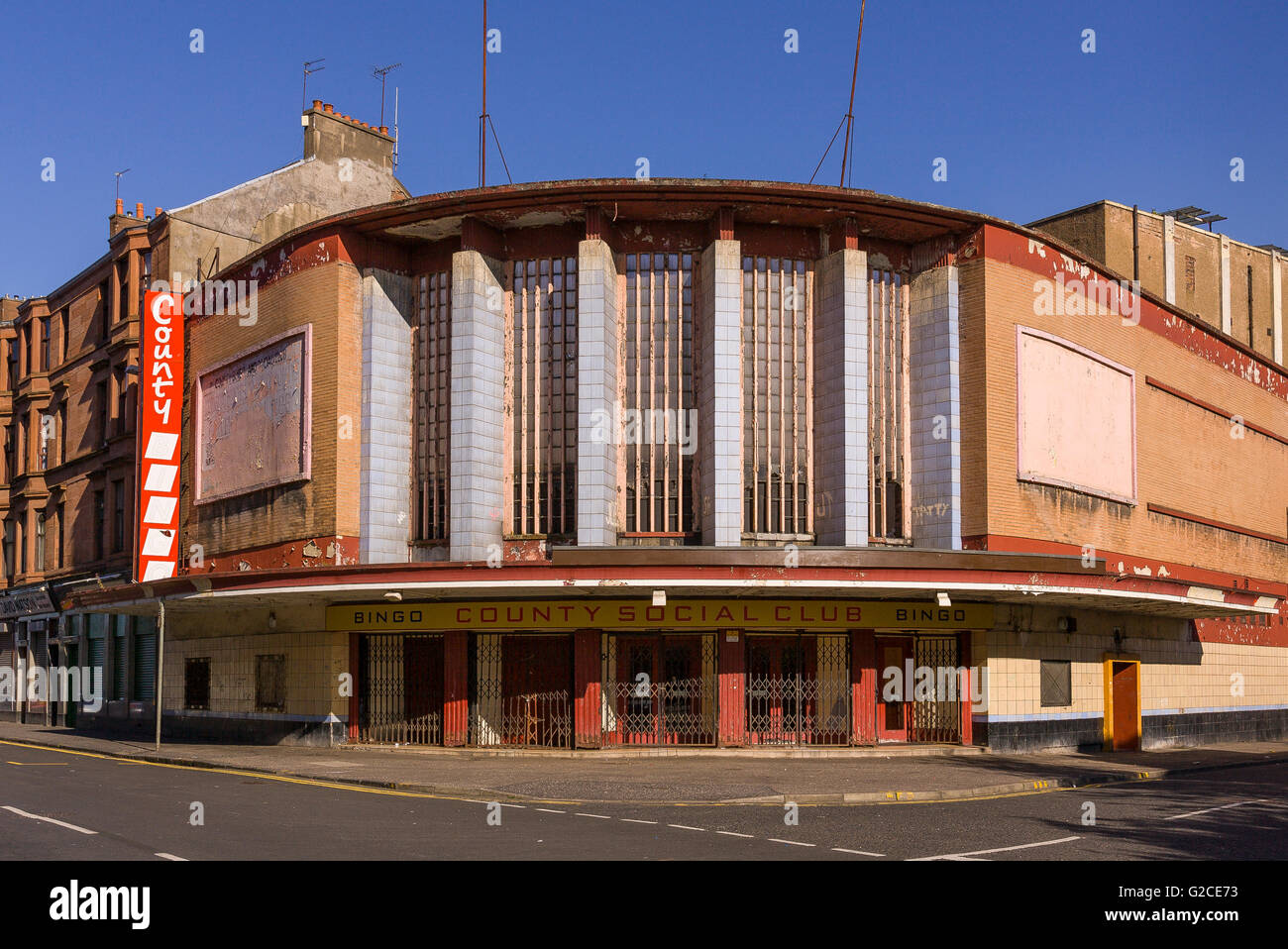 GLASGOW, SCOZIA - County Social Club edificio, Govan Road, Govan quartiere.. Foto Stock