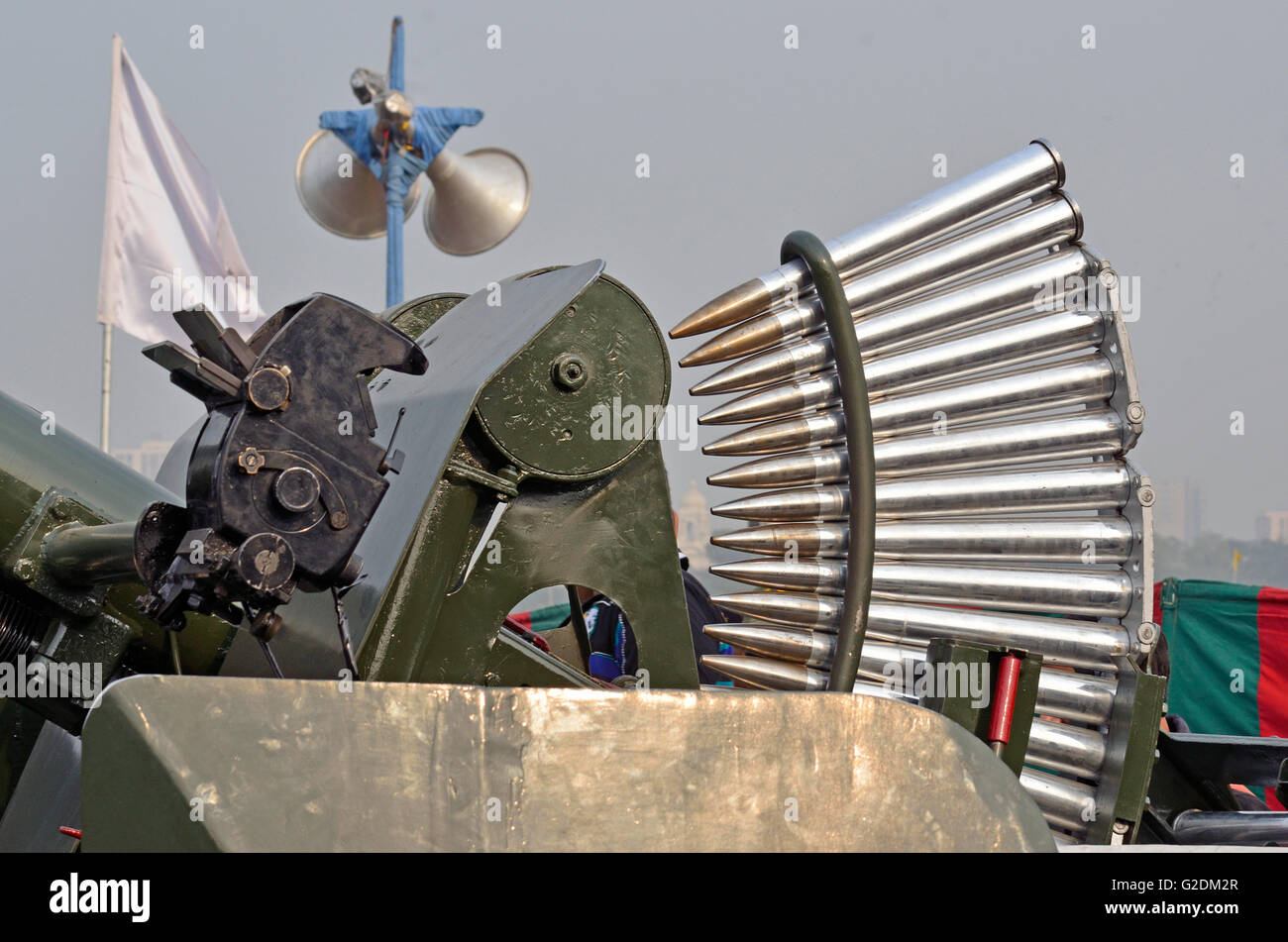 Riviste di 40 mm munizioni del Bofors L70 Pistola di difesa contraerea, esercito indiano Foto Stock