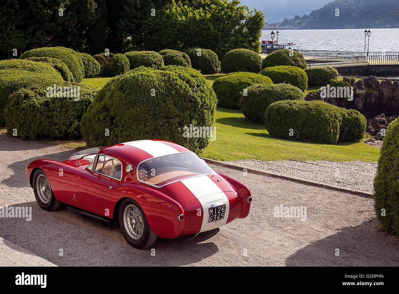 1954 Maserati A6 GCS su sulla terrazza di villa Erbe del Lago di Como in Italia. La vettura è stata 'Best in Show al 2016 Concors d'Elagence Foto Stock