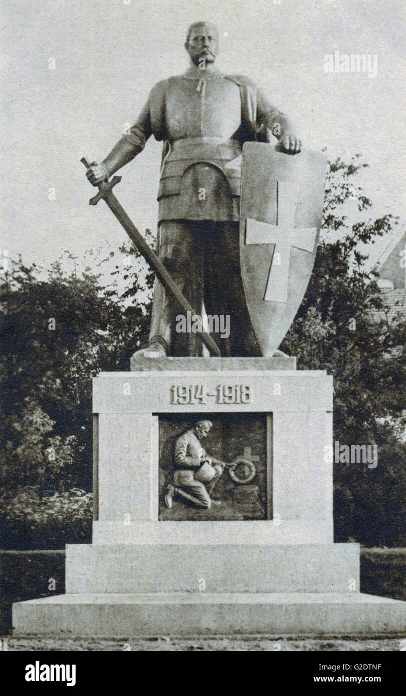 Paul von Hindenburg Memorial, (distrutto) in Prussia, oggi in Polonia. Hindenburg un cavaliere, dopo la sua vittoria su i russi. Hindenburg fu scolpito come knight per la sua vittoria sulle truppe russe 1914. Foto Stock