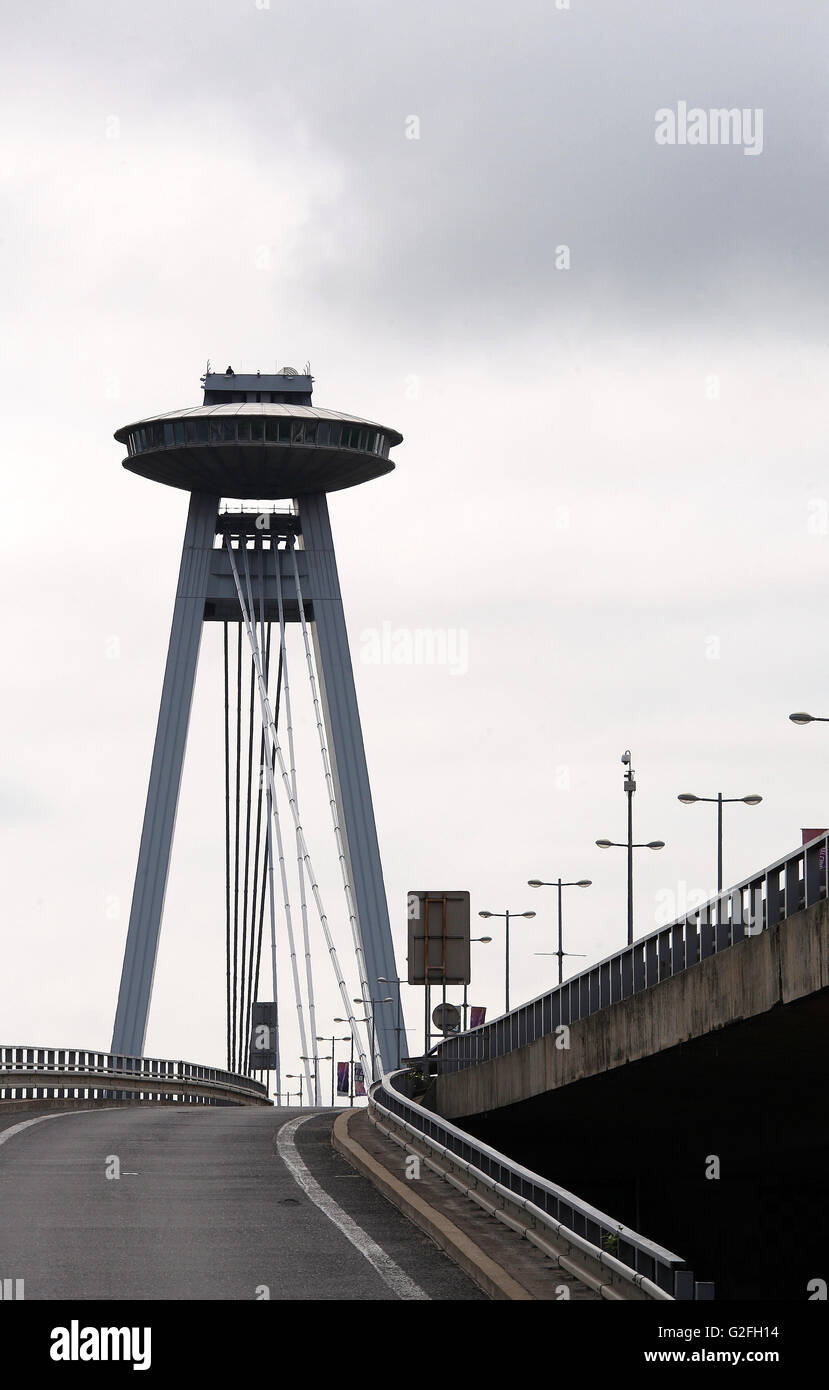 Edificio di UFO in Bratislava Foto Stock