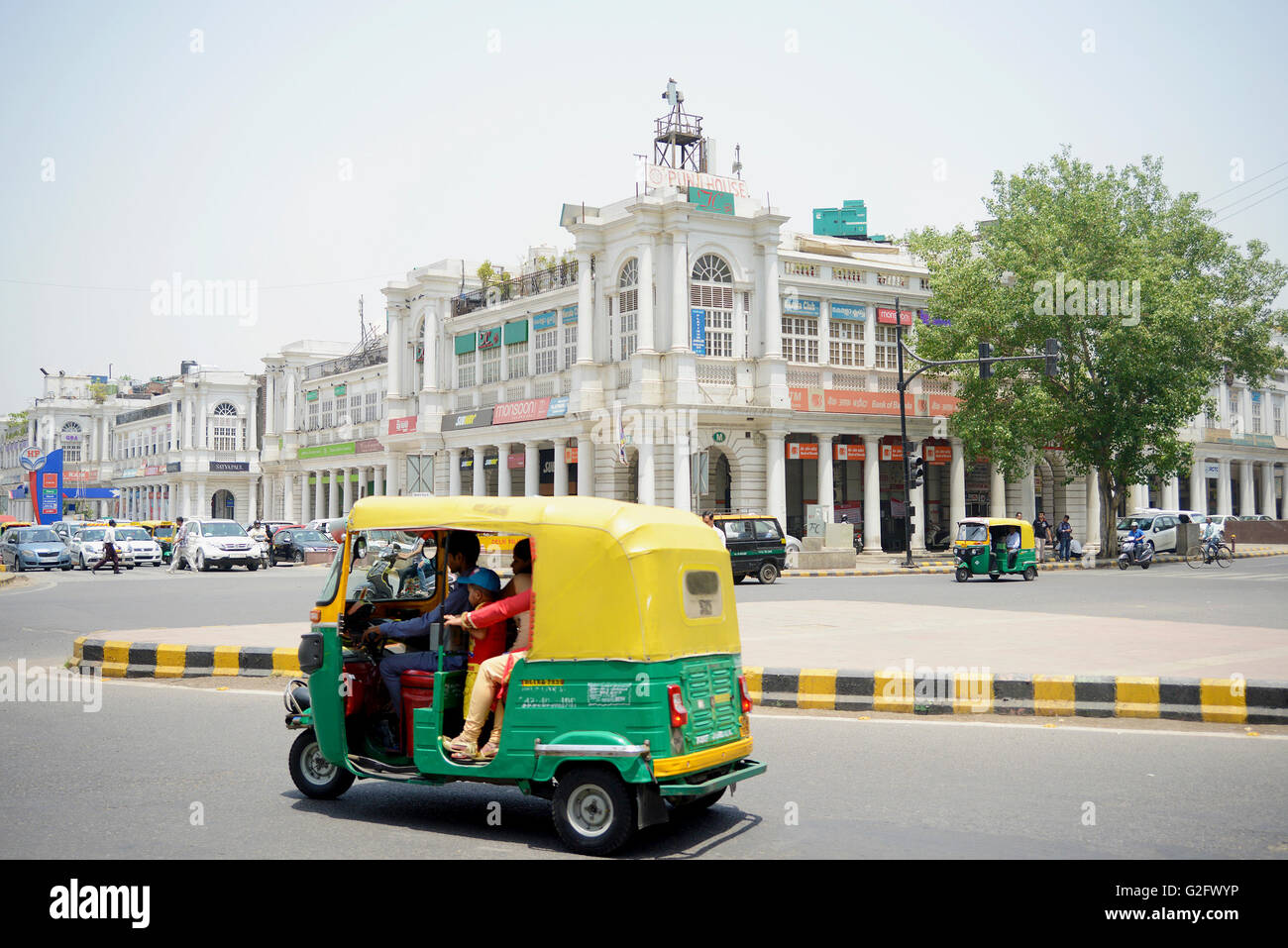 Connaught Place mercato commerciale finanziario Centro Business District New Delhi, India Foto Stock