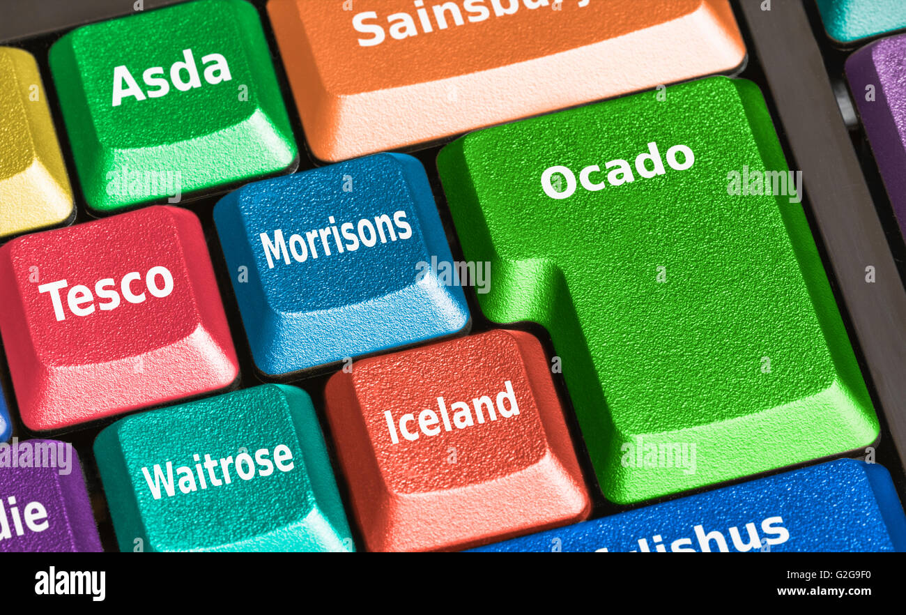 Online negozi alimentari opzioni sulla tastiera di un computer. Foto Stock