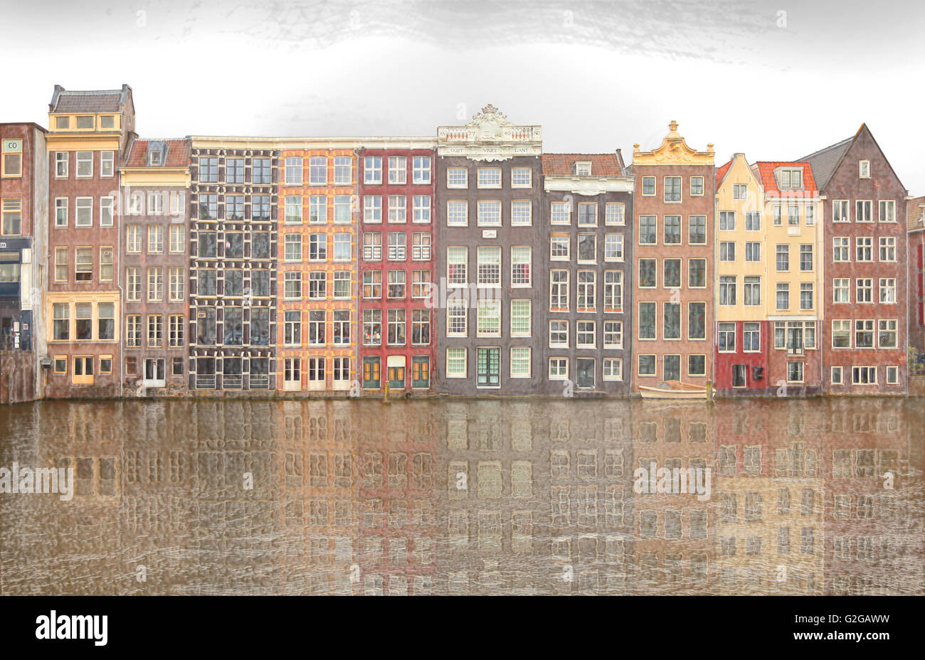 Architettura di Amsterdam, vista dal Damrak guardando ad Est, il ballo canal o grachtenhuizen, filtro di derivazione di immagine Foto Stock