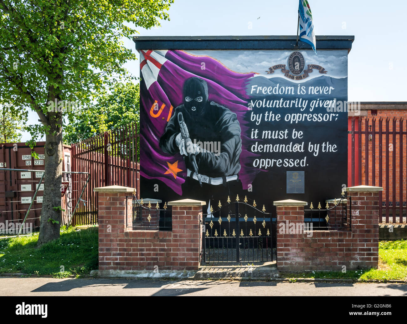 UVF murale in Sydenham area di East Belfast. Foto Stock