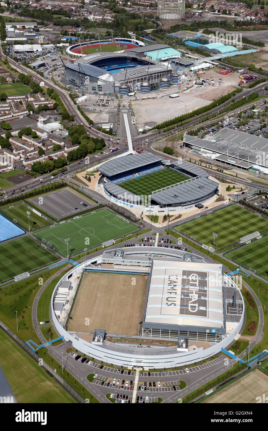 Vista aerea del Manchester City Football Academy, Etihad Stadium e Manchester centro regionale, REGNO UNITO Foto Stock