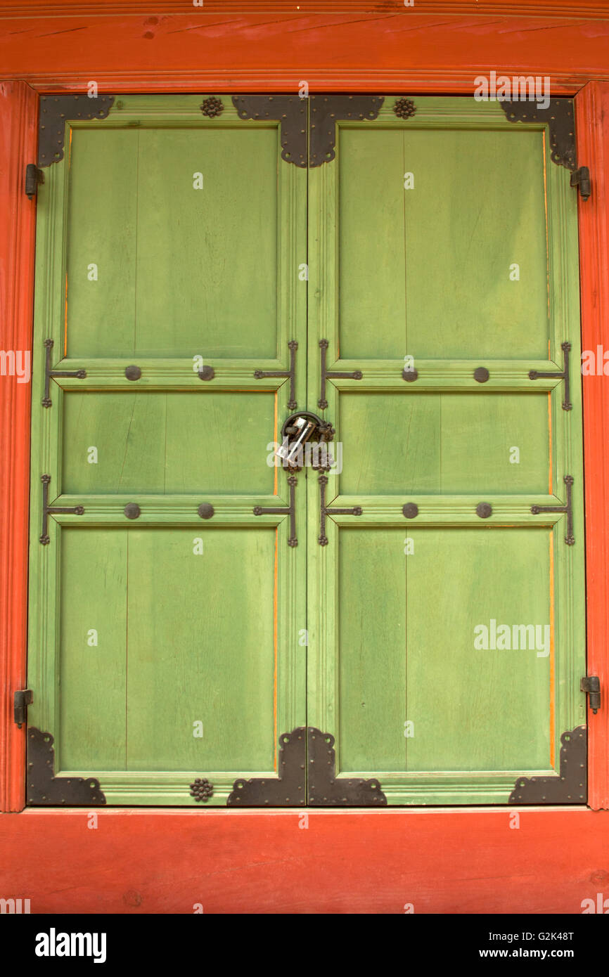 Antica porta di stile Coreano Foto Stock