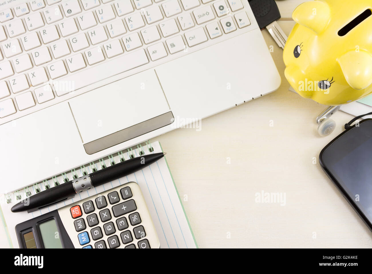 Accessori per ufficio vicino. Giornata in ufficio abstract Foto Stock