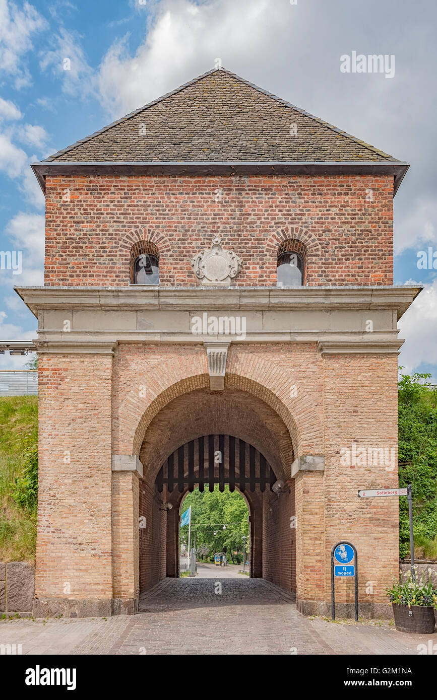 Il medievale Norre port city gate di Halmstad in Svezia. Foto Stock