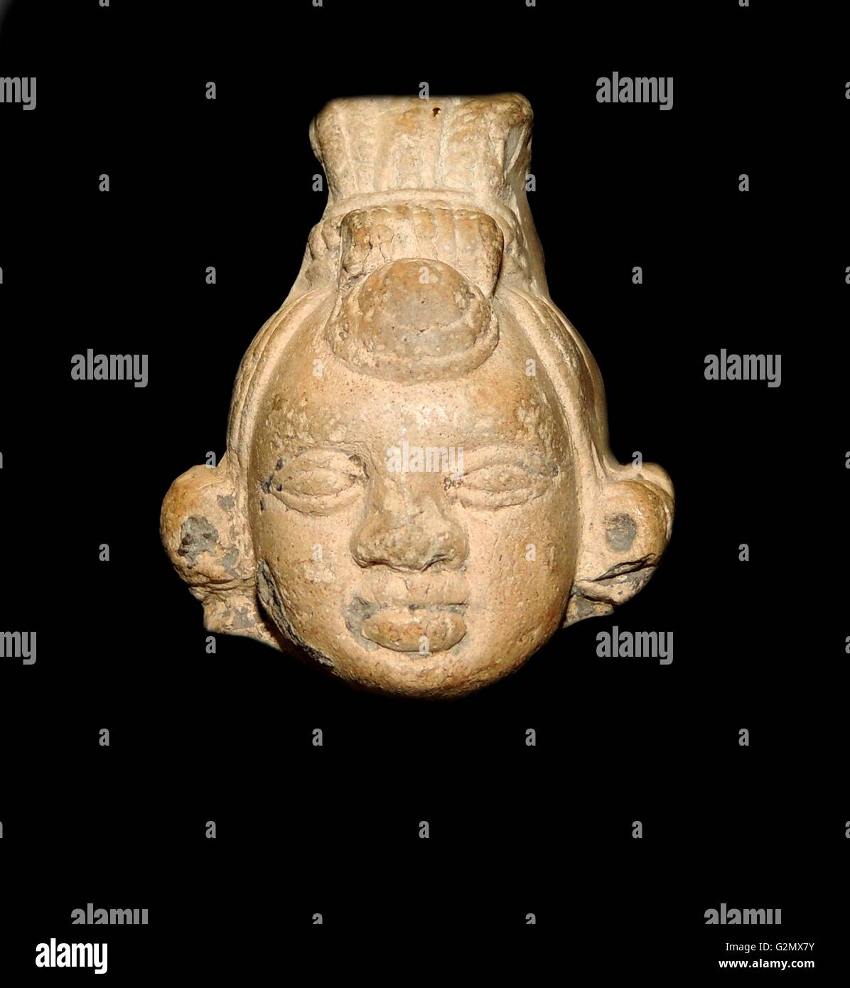 Testa di una figura maschile, India, del IV secolo d.c. Foto Stock