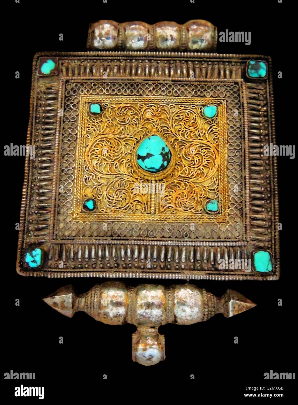 Amulet caso dal Tibet, XVIII secolo D.C. Questi portato una immagine di argilla o di una parte di un testo sacro. Foto Stock