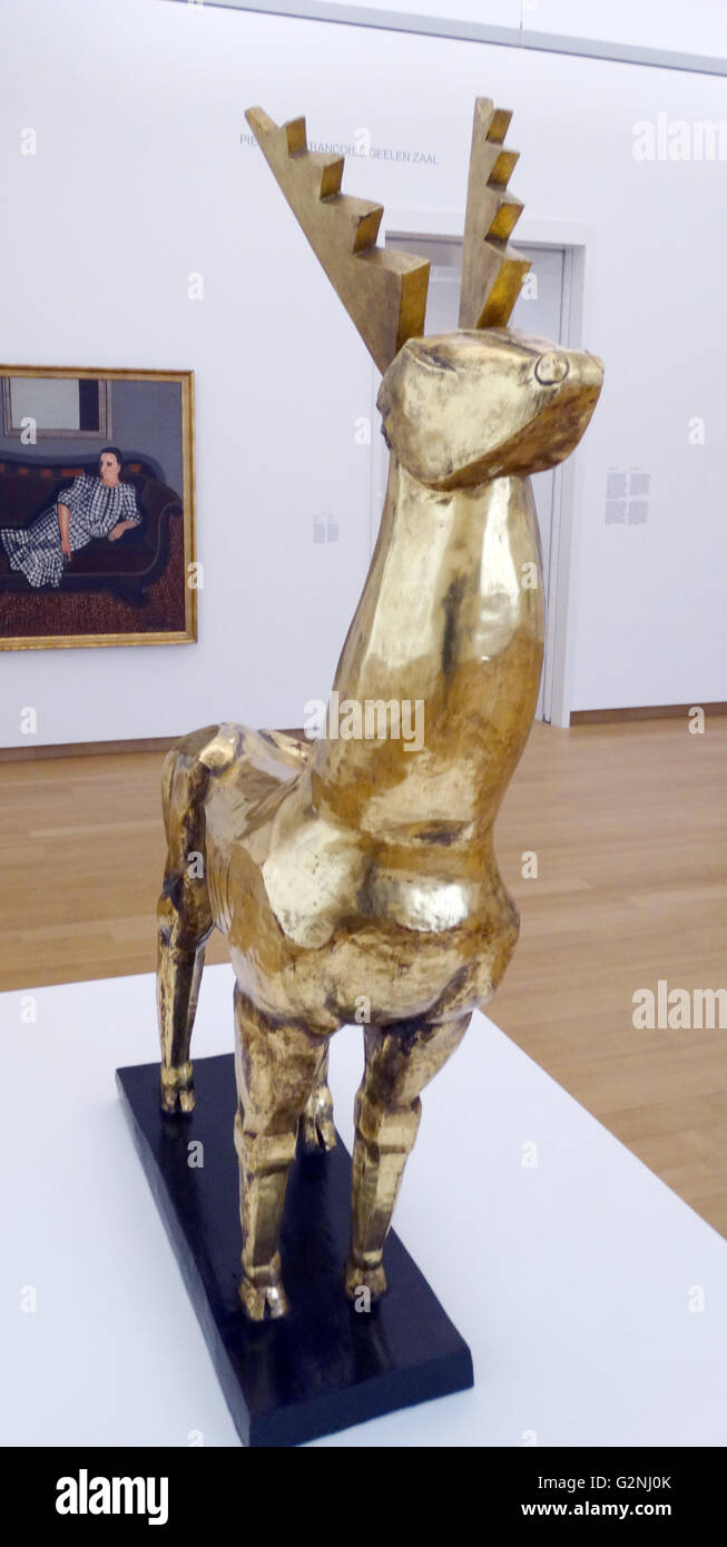 Il Deer (legno, oro-foglia e la vernice da Ossip Zadkine (1890-1967), un artista che ha vissuto in Francia. Egli è conosciuto soprattutto come scultore, ma producono anche dipinti e litografie. Foto Stock
