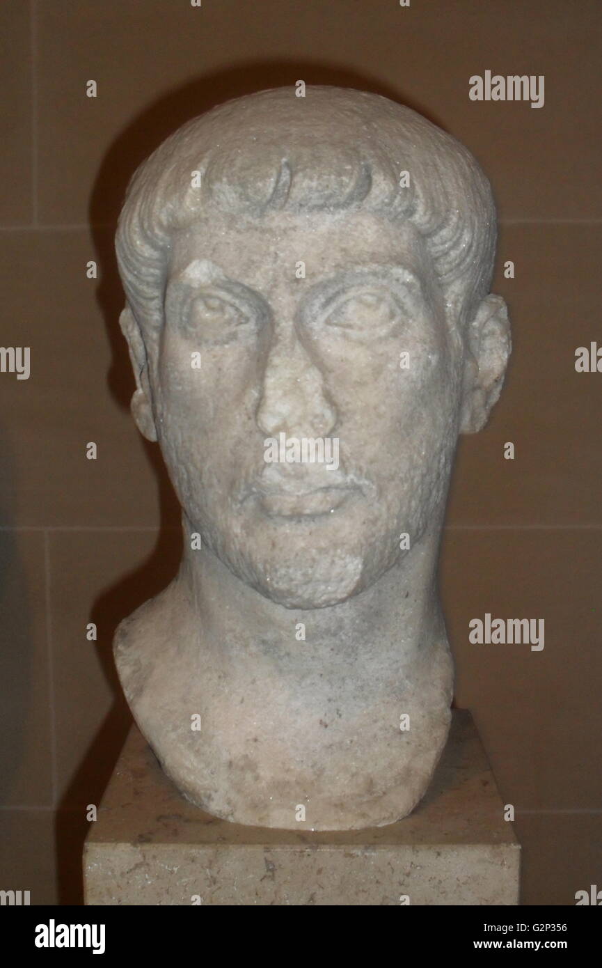 Testa di marmo credeva di essere imperatore Massenzio. Imperatore romano da 306-312 d.c. Fatte circa nel primo decennio del IV secolo. Foto Stock
