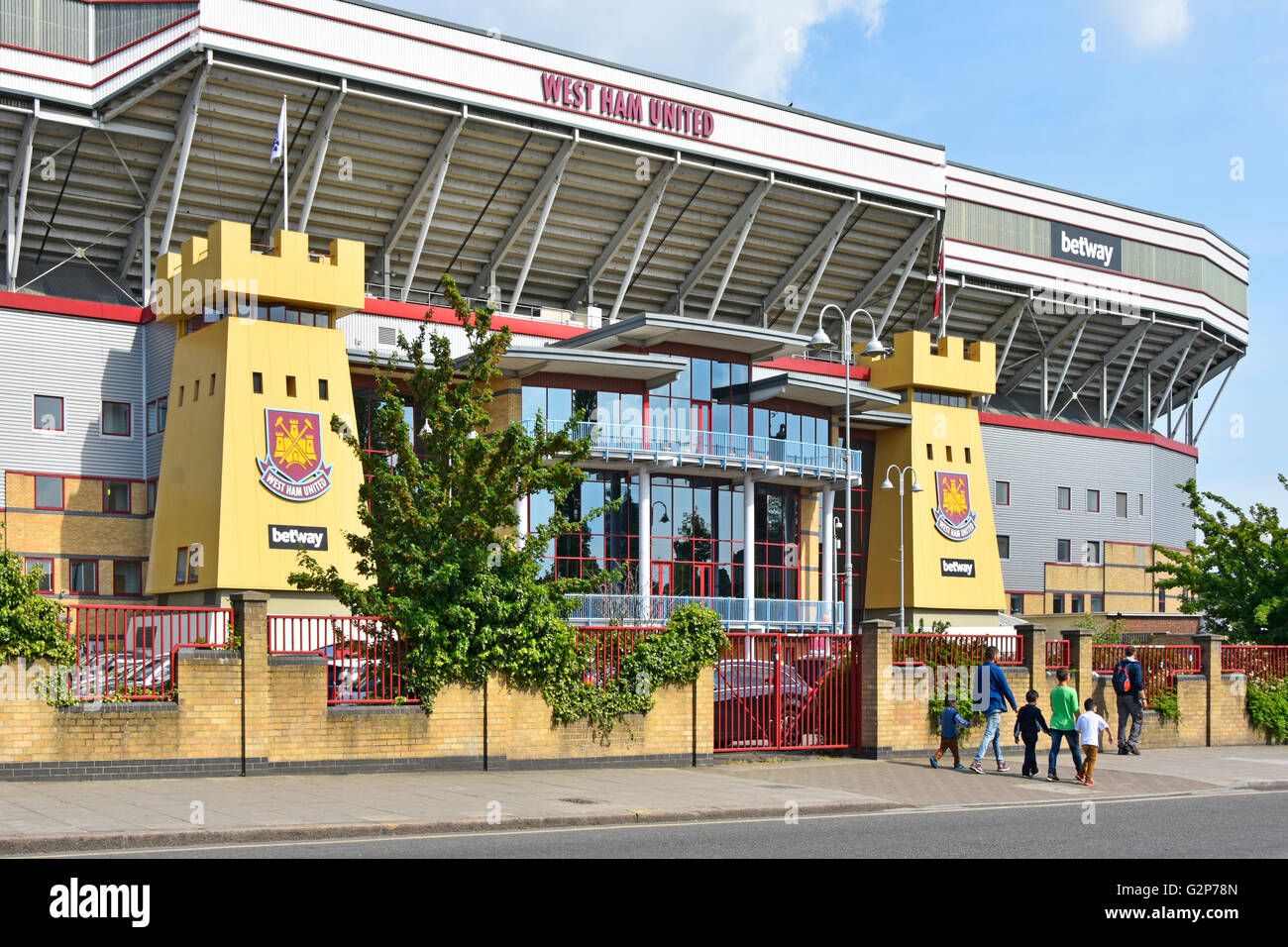 West Ham United football club stadium entrata principale di Upton Park Newham Est Londra Inghilterra REGNO UNITO Foto Stock