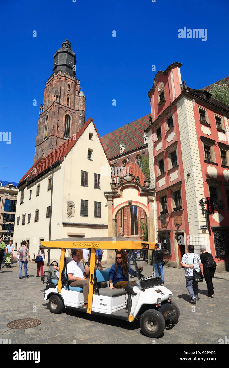 Gita della Citta' con carrelli elettrici inizia a piazza del mercato Rynek, Wroclaw, Slesia, Polonia, Europa Foto Stock