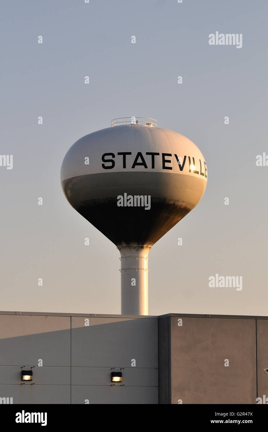 Water Tower a Stateville imprigionare, una prigione di massima sicurezza in Crest Hill, Illinois. Stati Uniti d'America. Foto Stock