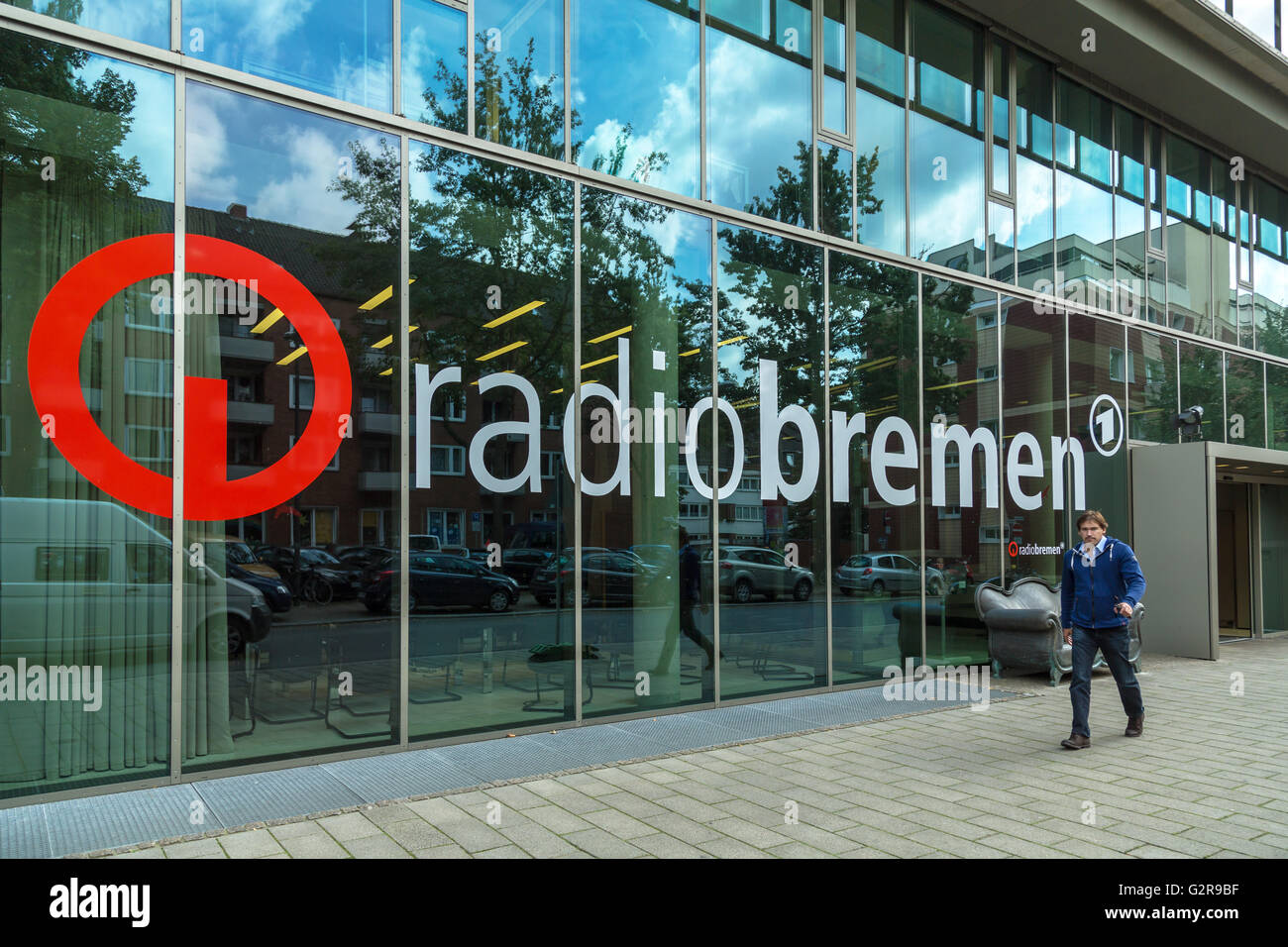 18.09.2015, Brema, Brema, Germania - sede di Radio Bremen, la sede di tutti gli uffici e gli studios di stazioni radio come pure Radio Bremen TV. / Domicilio centrale di Radio Bremen e Radio Bremen TV (TV), il locale puplic Media appartenenti alla federalmente organizzata rete di puplic media (ARD). 00A150918D018CAROEX.JPG - non per la vendita in G E R M A N Y, A U S T R I A, S W I T Z e R L A N D [modello di rilascio: NO, la proprietà di rilascio: NO, (c) caro agenzia fotografica / Bastian, http://www.caro-images.com, info@carofoto.pl - Qualsiasi uso di questa immagine è soggetto a royalty!] Foto Stock