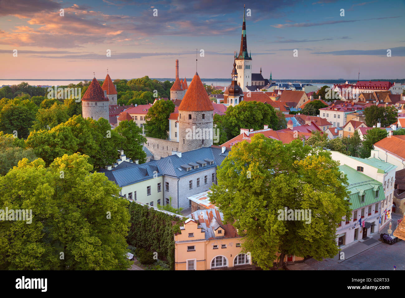 Tallinn. Immagine della Città Vecchia di Tallinn in Estonia durante il tramonto. Foto Stock
