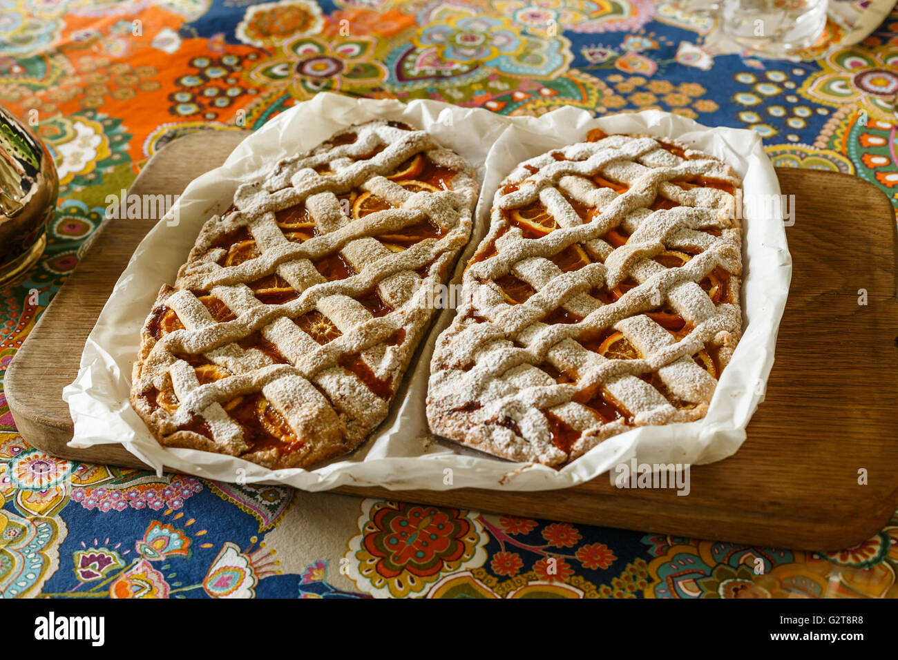 Due senza glutine crostata arancione Foto Stock