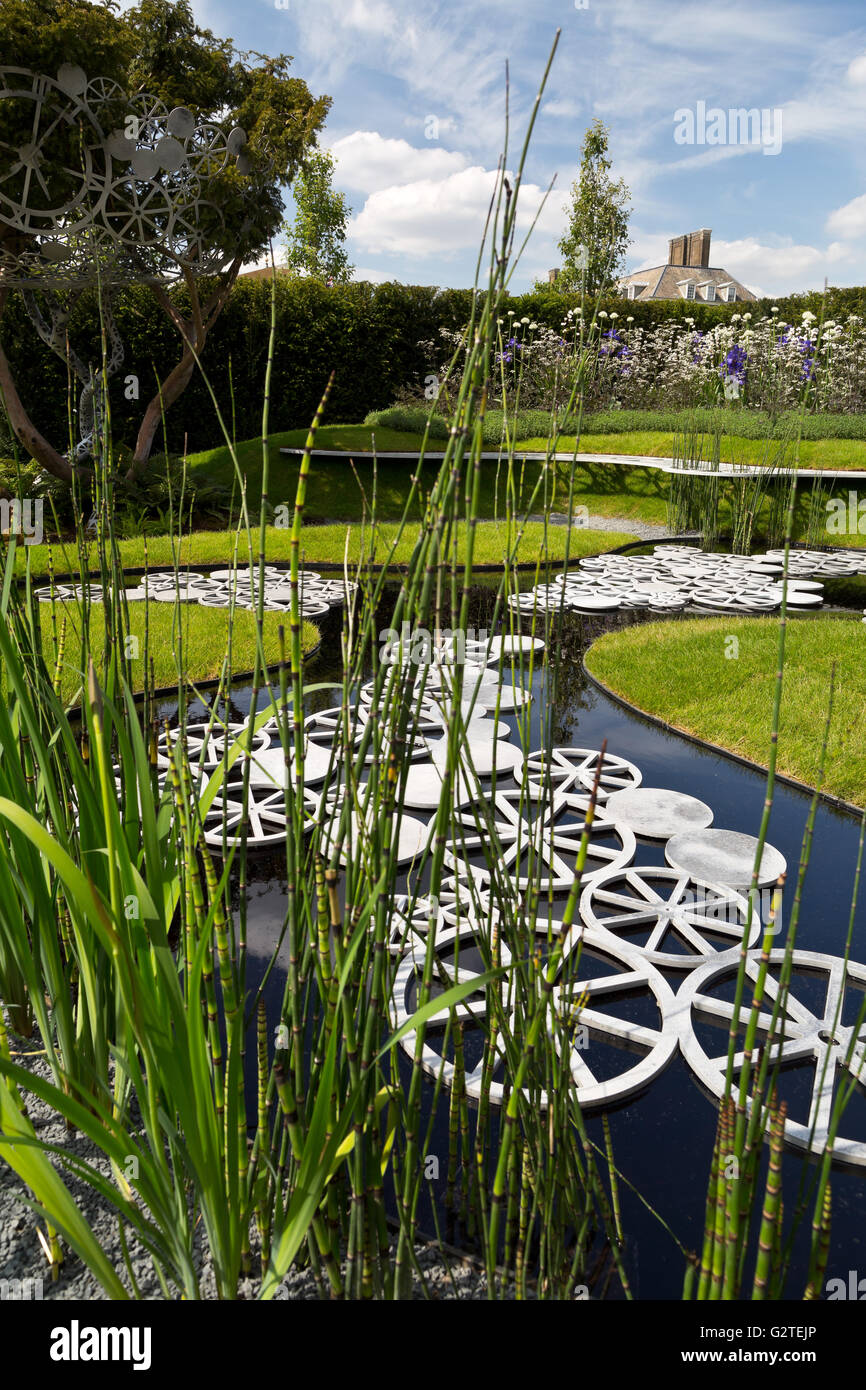 RHS Chelsea Flower Show 2016, il giardino imperiale - Revive, Freschi giardini medaglia d'argento, design Tatyana Goltsova Foto Stock