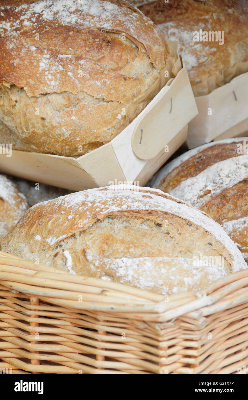 La Scozia, Edimburgo, Stockbridge mercato domenicale, pane per la vendita. Foto Stock