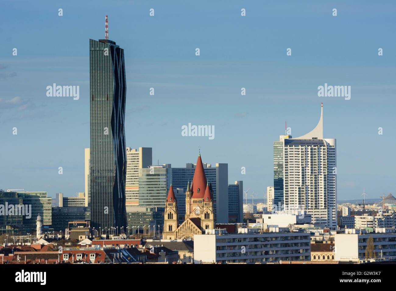 Stuwerviertel (anteriore) e Donau City, il Palazzo delle Nazioni Unite e DC Tower 1, Austria, Vienna Wien Foto Stock