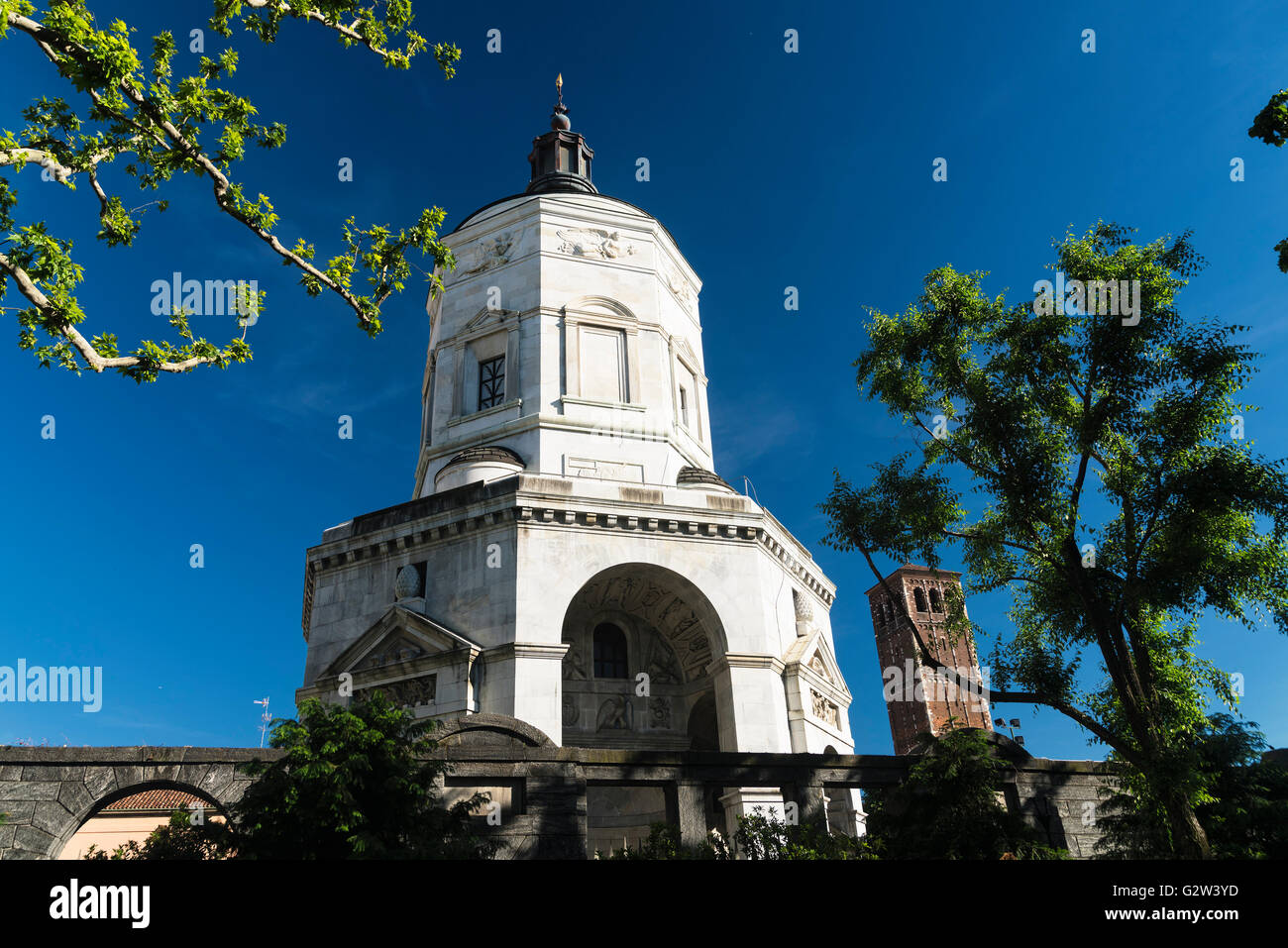 Mausoleo di Milano (Lombardia, Italia), in Largo Gemelli, costruito nel 1927-1930 da Giovanni Muzio. Foto Stock