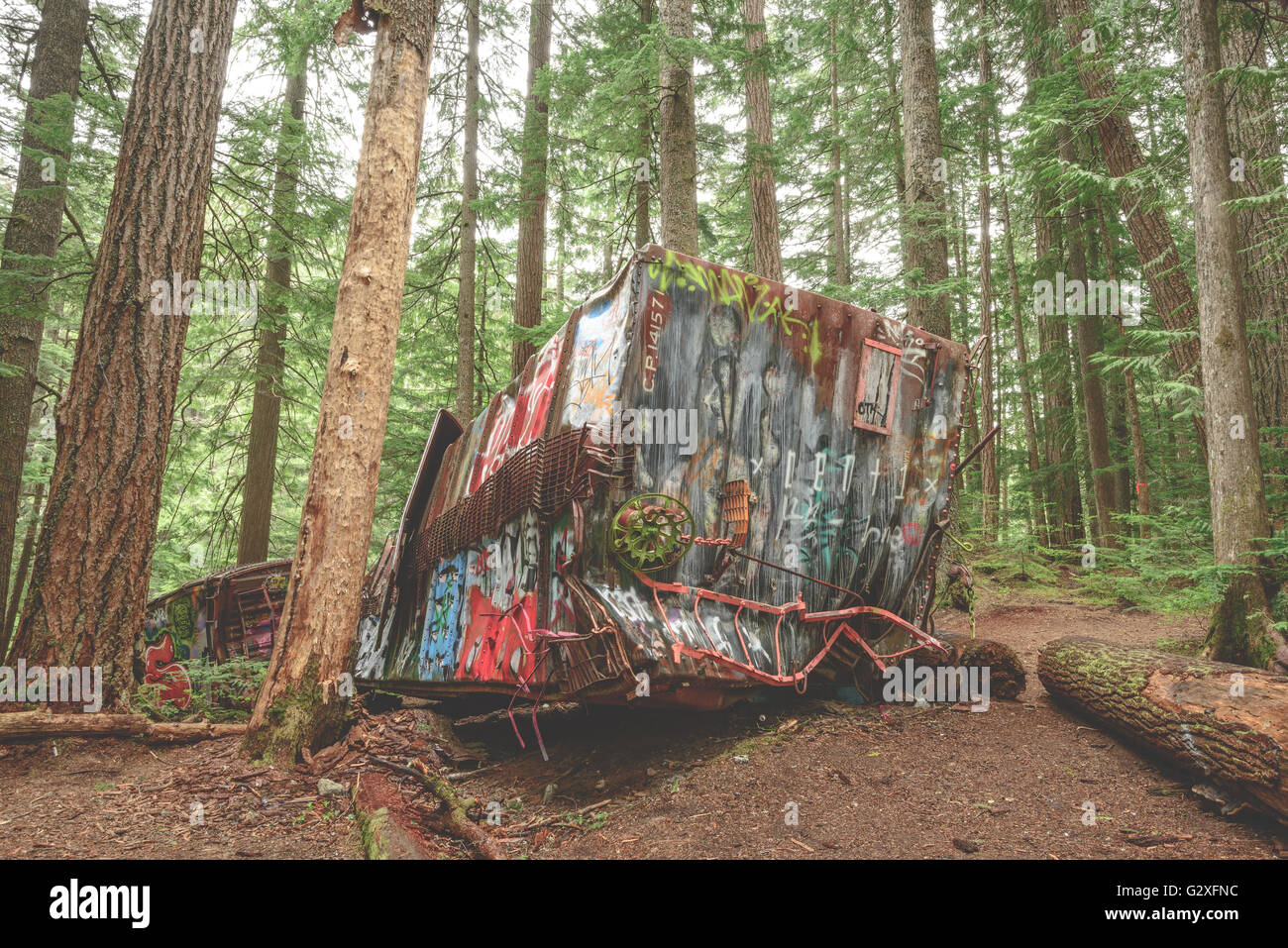 Abbandonato il treno va in crash in Whistler, British Columbia Foto Stock