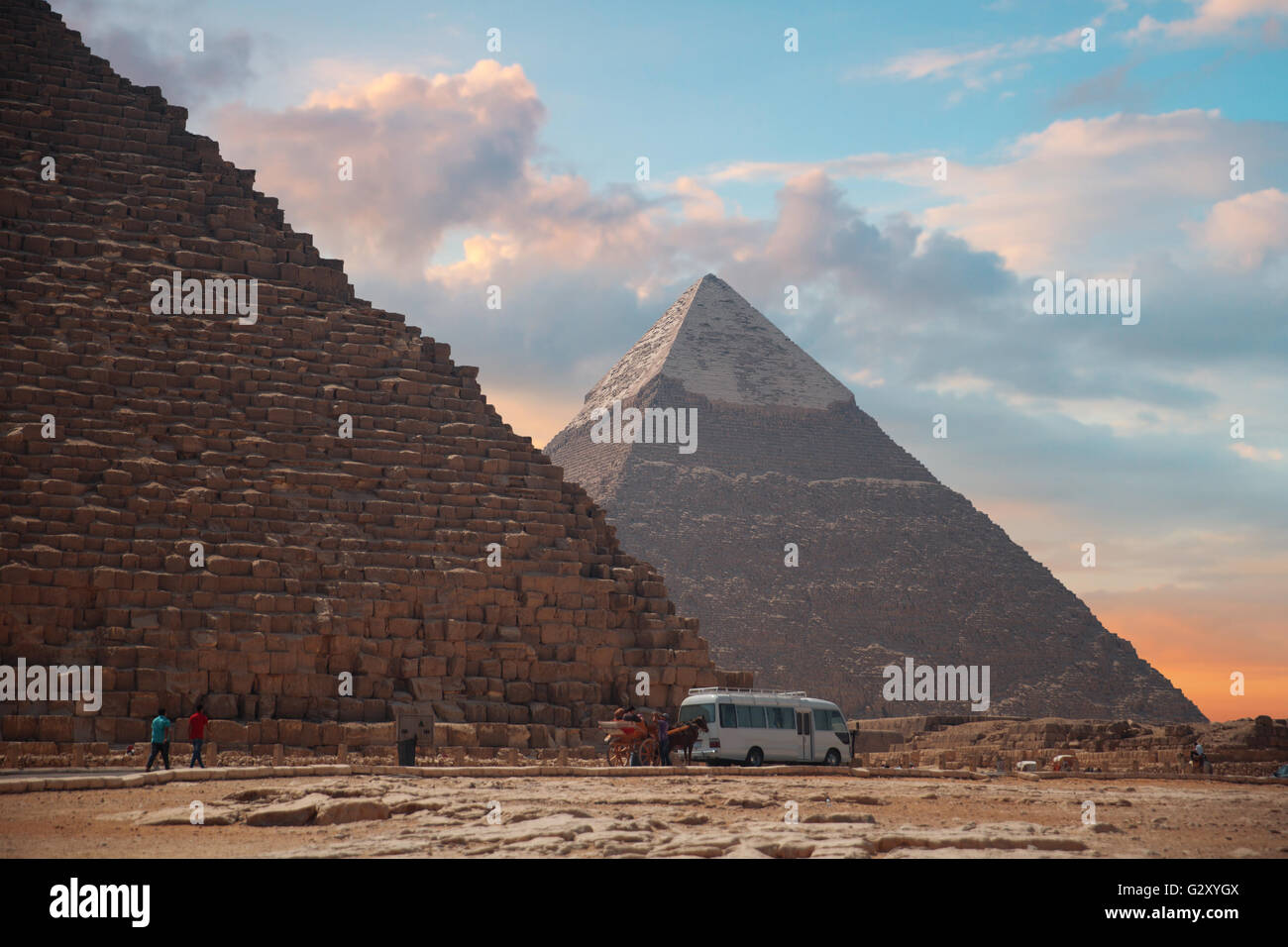 Immagine delle grandi piramidi di Giza in Egitto. Foto Stock