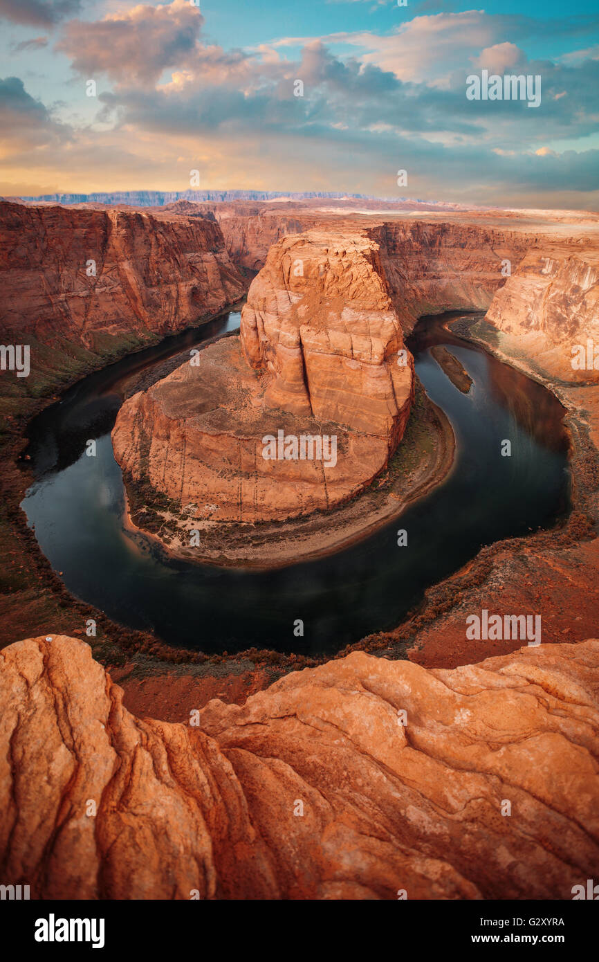 Famosa curva a ferro di cavallo del fiume Colorado in Northern Arizona Foto Stock