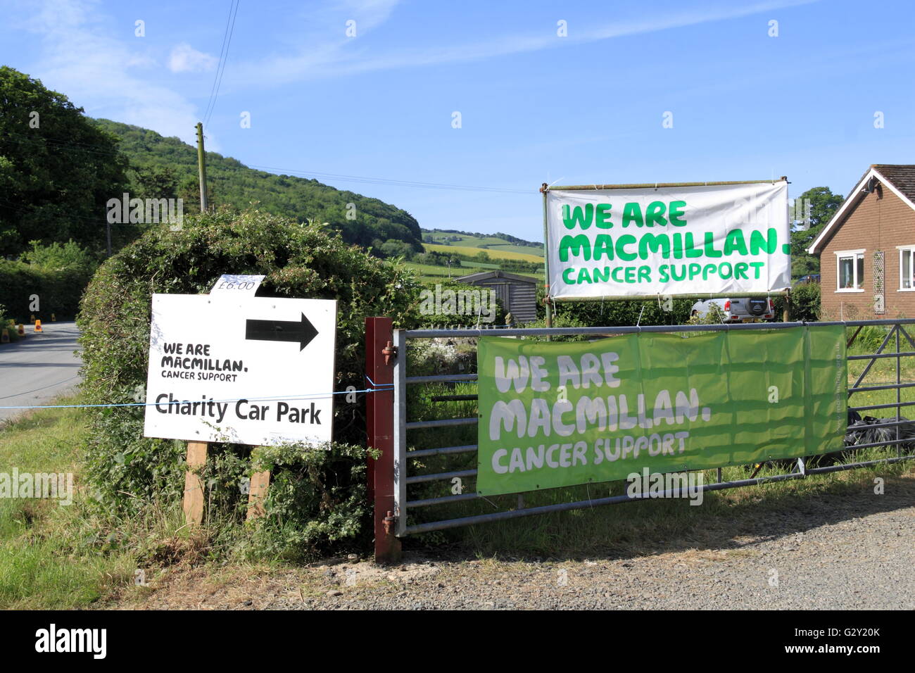 Macmillan Cancer Support parcheggio, Hay Festival, Hay-on-Wye, Brecknockshire, Powys, Wales, Regno Unito Regno Unito Regno Unito Europa Foto Stock