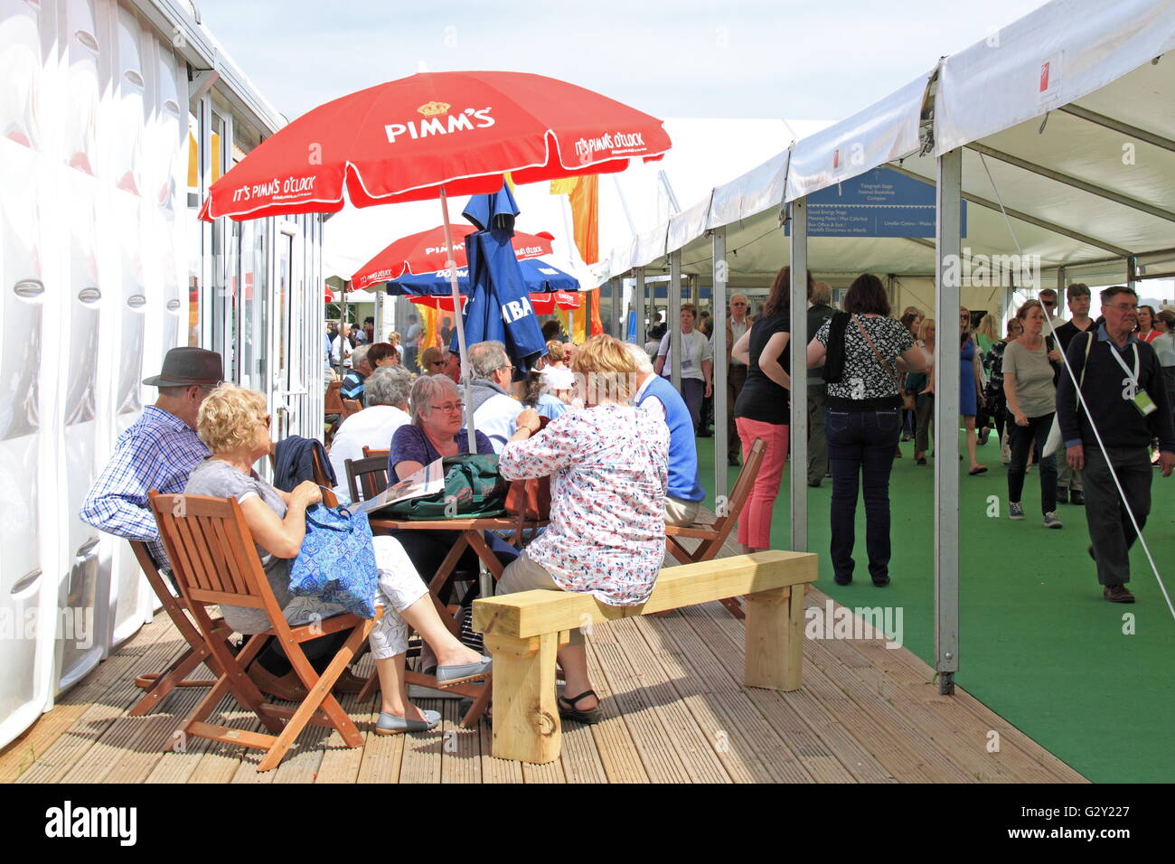 Festival Bar, Hay Festival 2016, Hay-on-Wye, Brecknockshire, Powys, il Galles, la Gran Bretagna, Regno Unito, Gran Bretagna, Europa Foto Stock