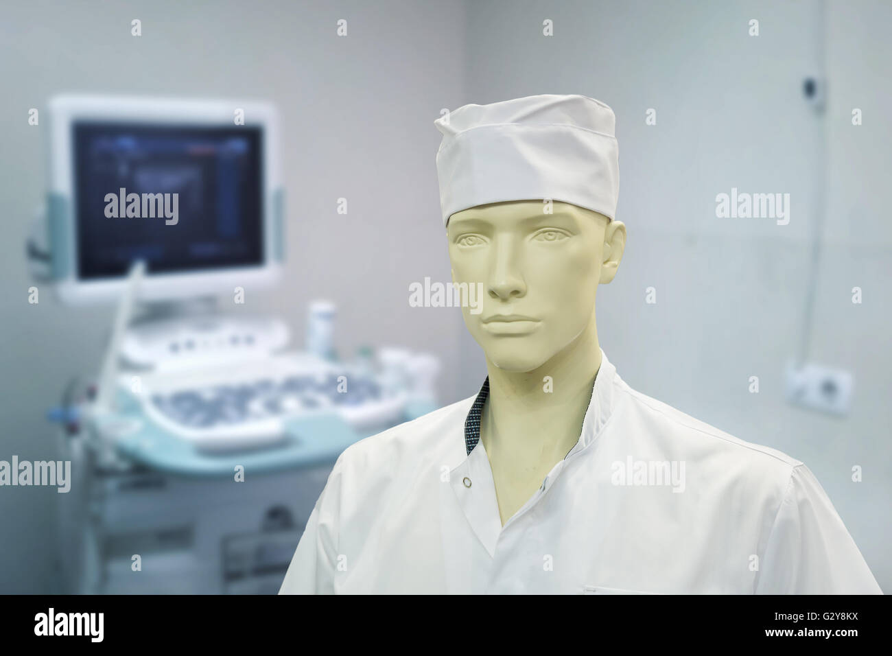 Manichino in costume di medico Foto Stock