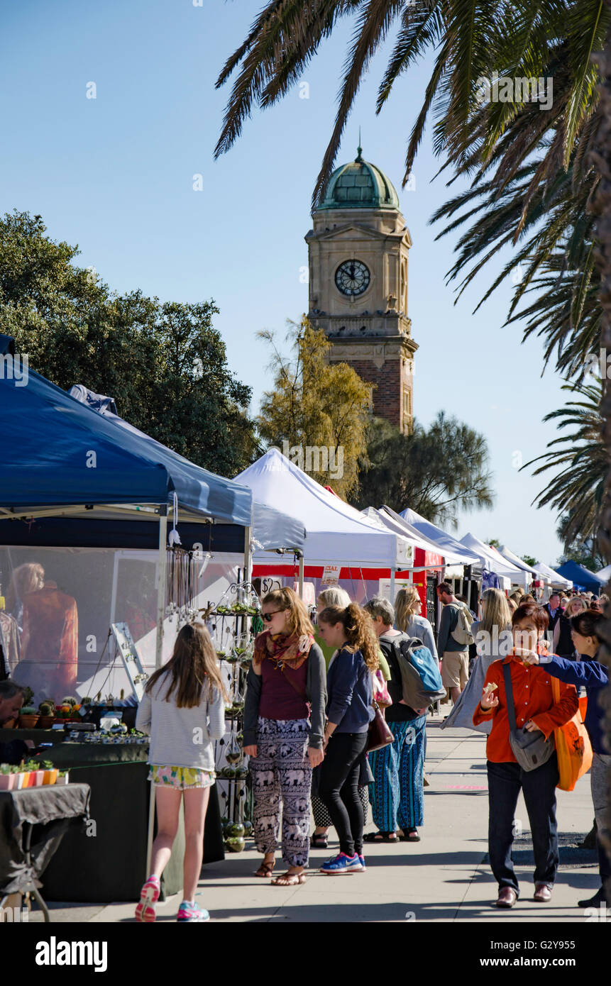 Il mercato del fine settimana Esplanade a St Kilda in Melbourne, Australia Foto Stock